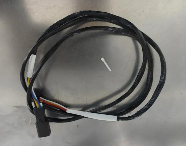 Side Brush Motor Extension Cable - part 19999-001252